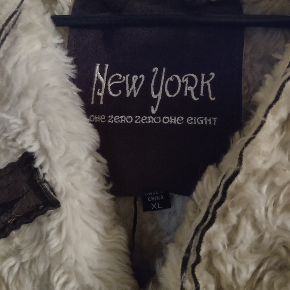 Vintage New York coat - Picture 2 of 5
